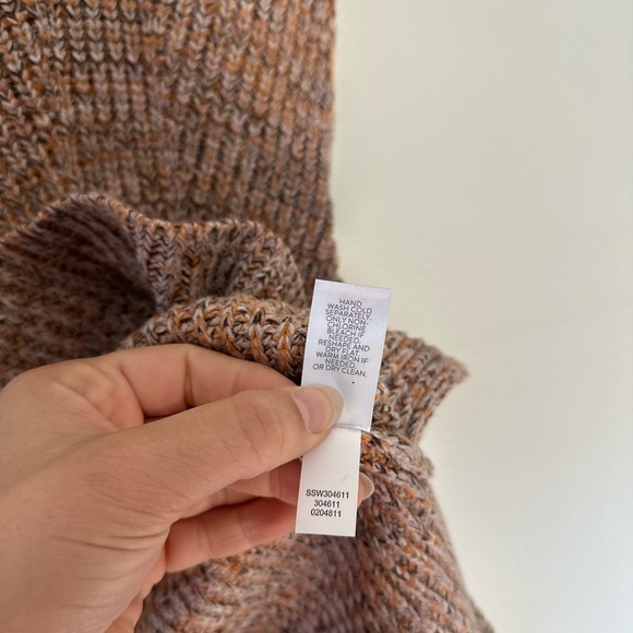 J. JILL Rib-Textured Marled Sweater-Vest - Picture 6 of 9